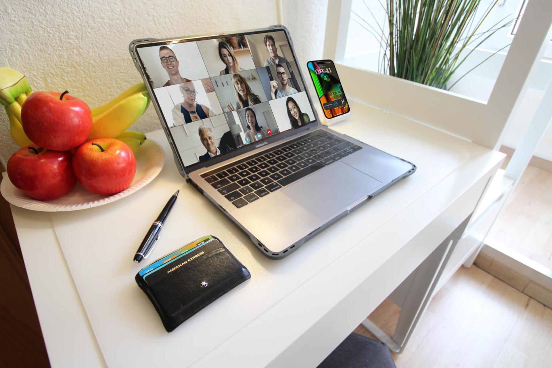 Hotel Ulm Zentrum - Komplettes Zimmer, Hochbett, Android Tv & Eigenem Bad - Perfekt Fuer Familien & Gruppen المظهر الخارجي الصورة