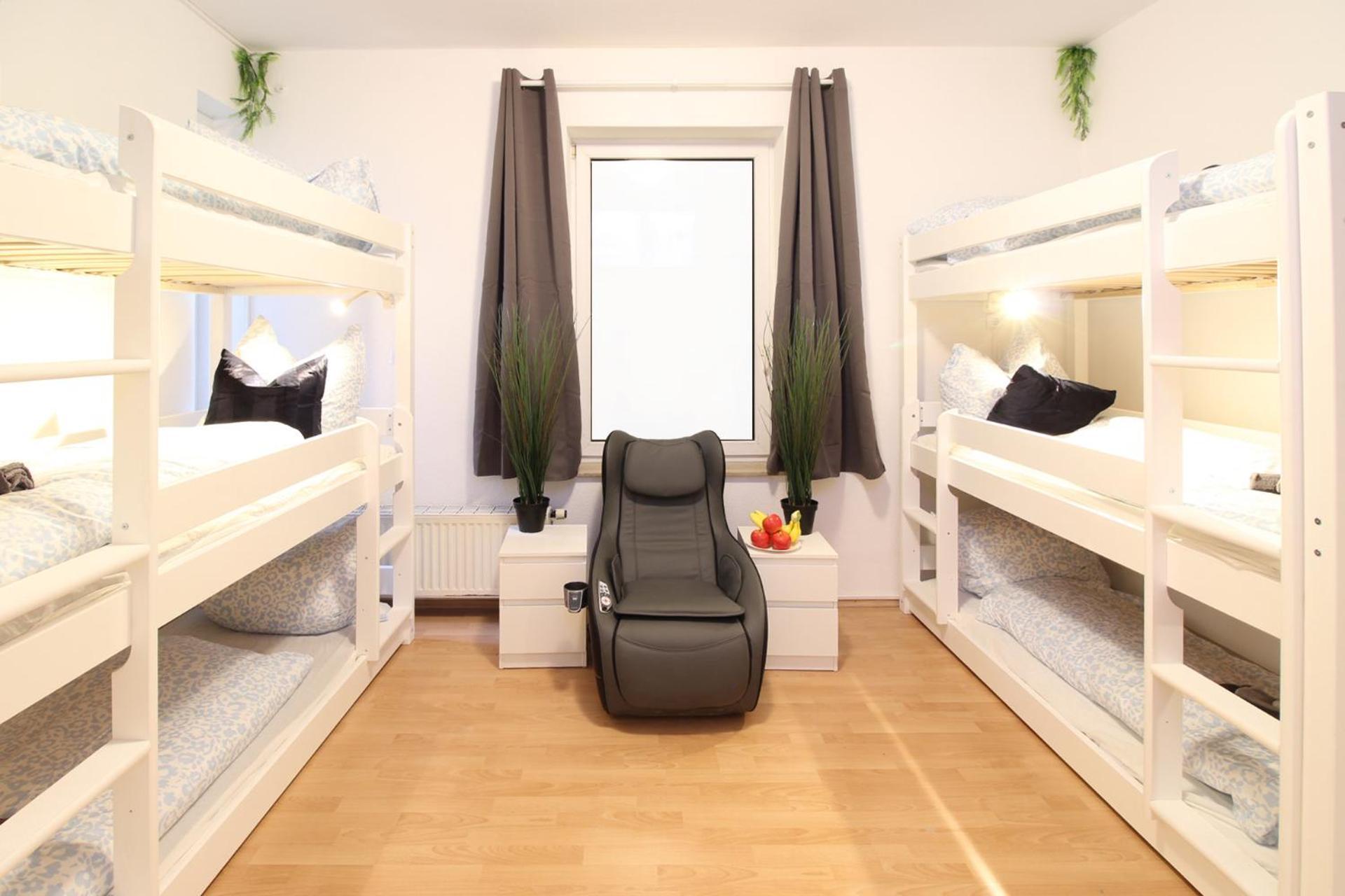 Hotel Ulm Zentrum - Komplettes Zimmer, Hochbett, Android Tv & Eigenem Bad - Perfekt Fuer Familien & Gruppen المظهر الخارجي الصورة